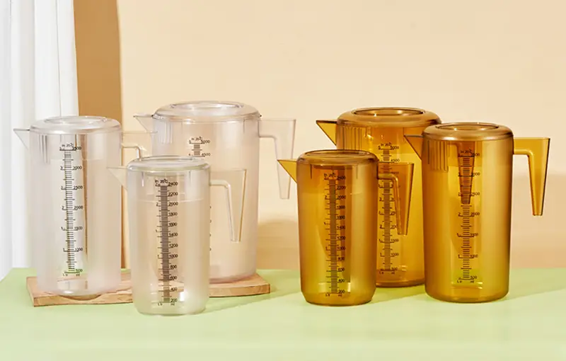2L PP Commercial Plastic Pitcher for Beverage Shops